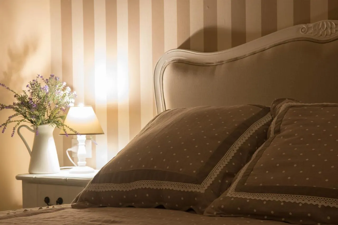 Rooms In San Domenico Maggiore 3 Naples Bed & Breakfast