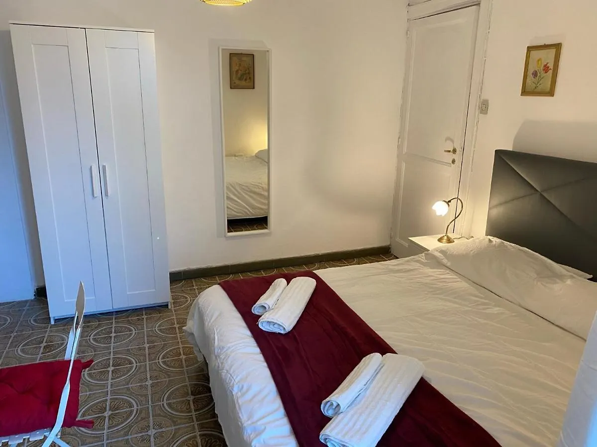 Rooms In San Domenico Maggiore 3 Naples 0*,  Italy