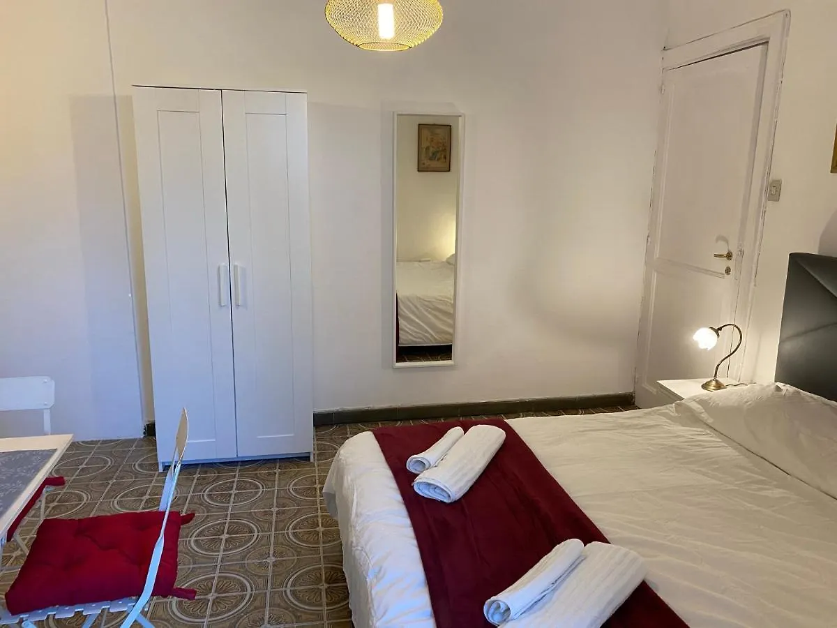 Rooms in San Domenico Maggiore 3 Napoli
